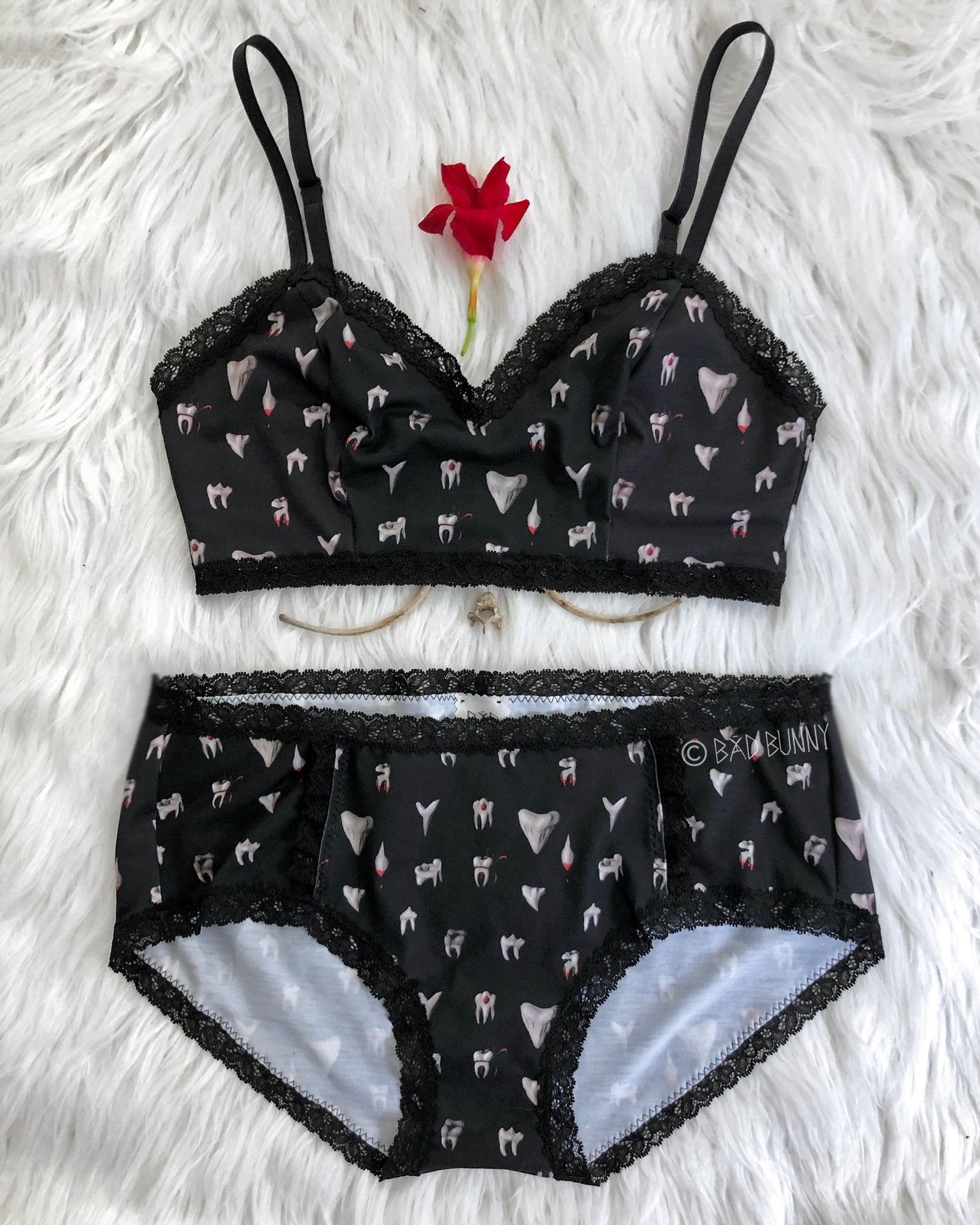 Bralette - Black Teeth - MTO