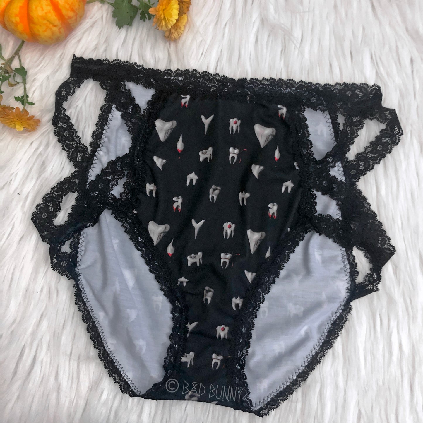 Lace High-waisted Undies - Black Teeth - MTO